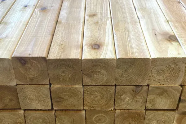 4 X 4 Cedar Premium Post