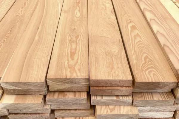 1 X 4 Larch Clear S4S